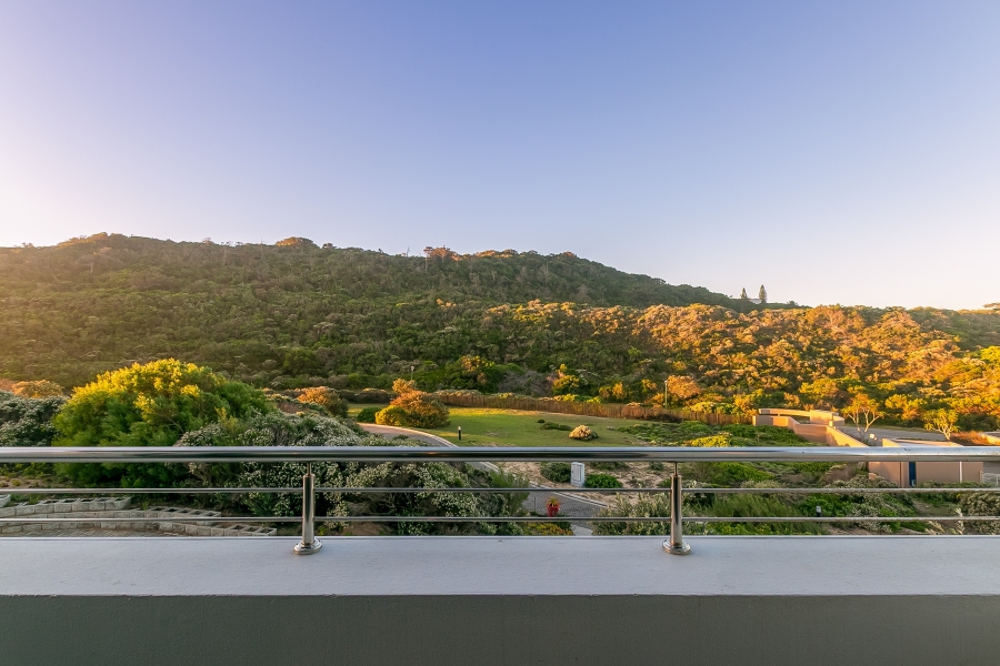 3 Bedroom Property for Sale in Myoli Beach Western Cape